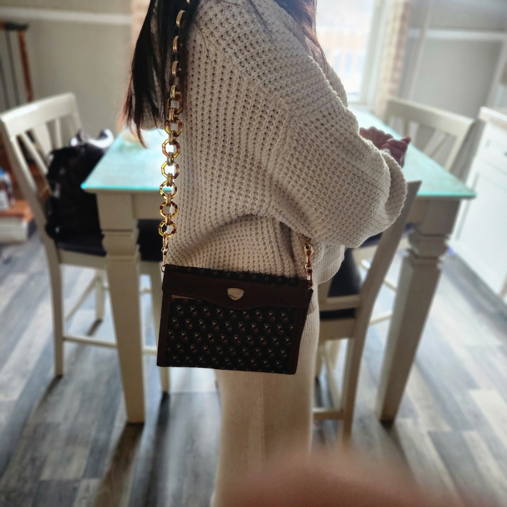 Vintage Gucci horse bit clutch - Picture 9 of 9